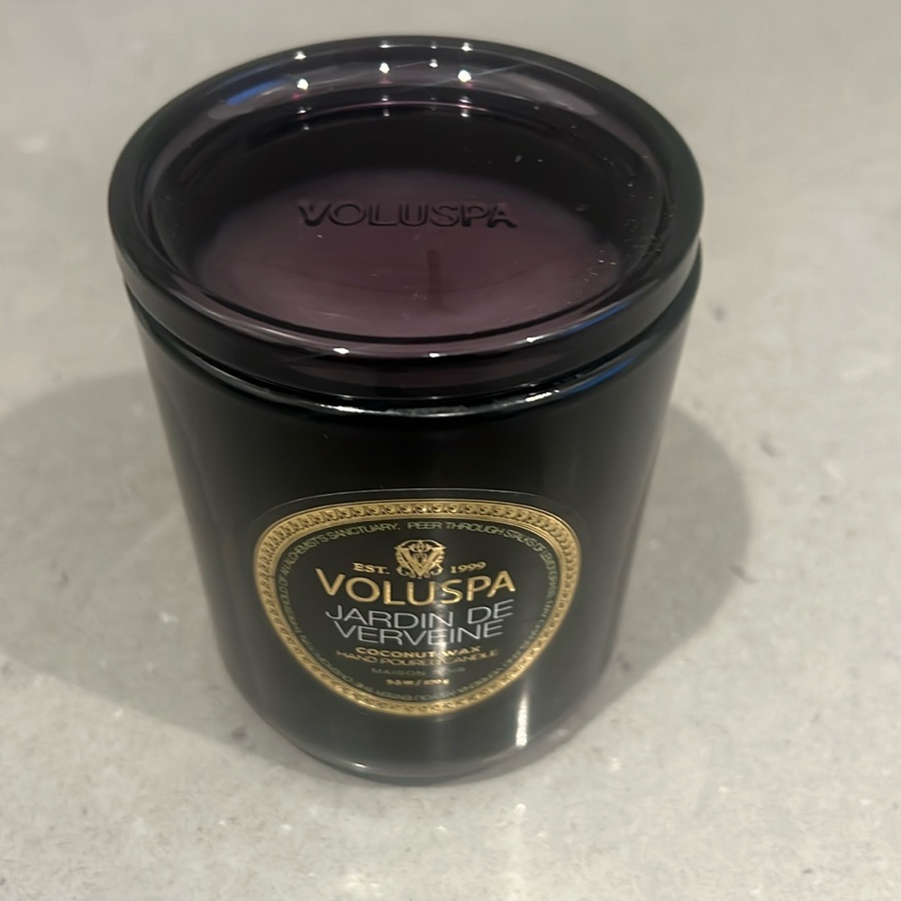 Voluspa Jardin de Verveine Candle